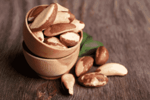 Selenium-rich brazil nuts to support sperm quality